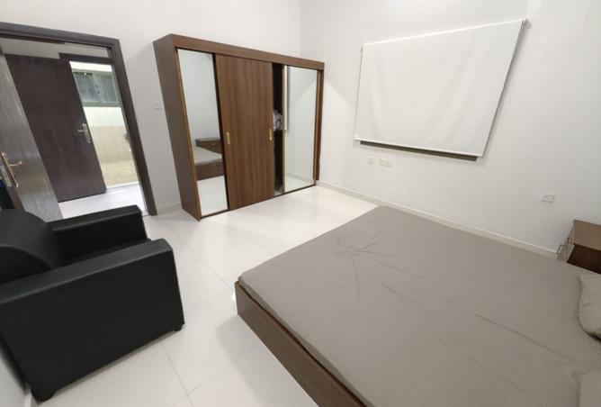 961192 - Property Image 2