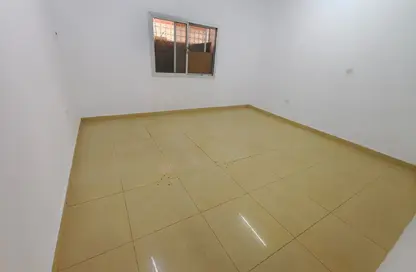 Apartment - 1 Bedroom - 1 Bathroom for rent in Bin Omran 28 - Fereej Bin Omran - Doha