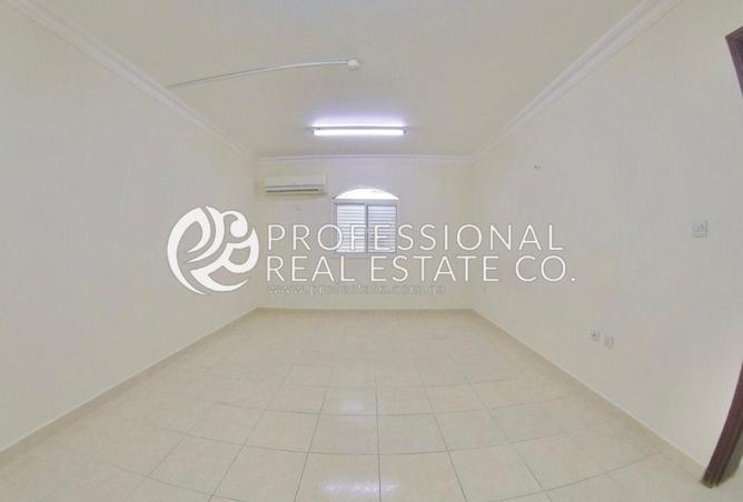 964754 - Property Main Image