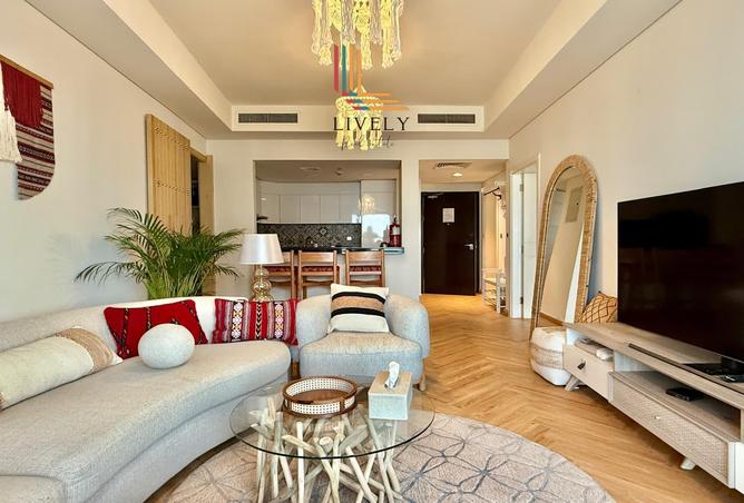 930710 - Property Image 2