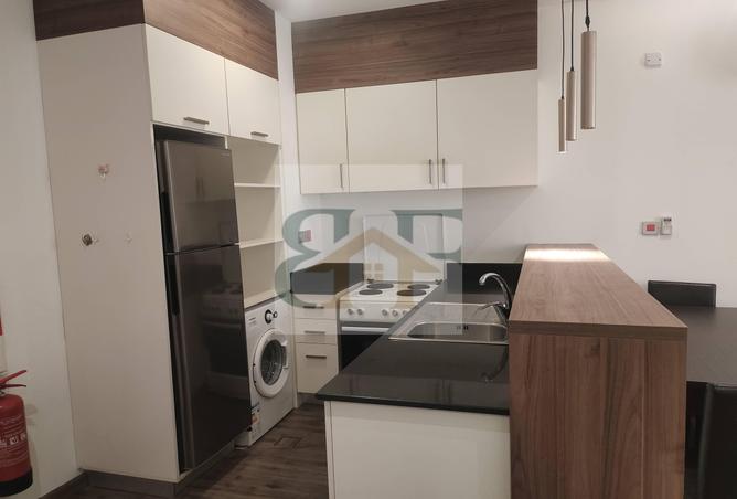 947389 - Property Image 3