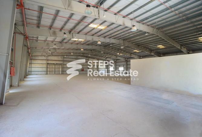 945442 - Property Image 3