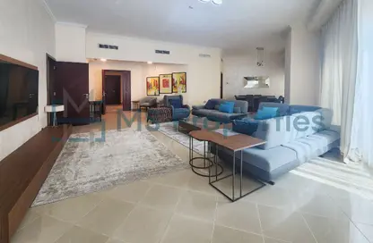 Apartment - 2 Bedrooms - 3 Bathrooms for rent in West Bay - West Bay - Doha