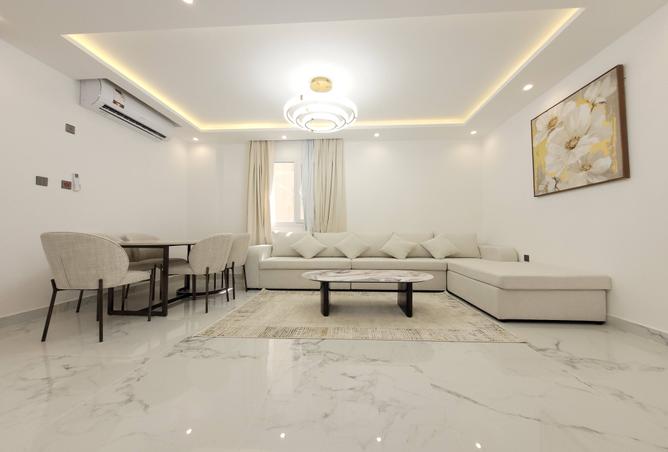 948598 - Property Image 2