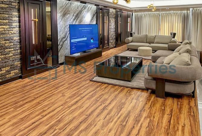 949937 - Property Image 3
