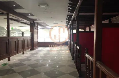 Shop - Studio - 4 Bathrooms for rent in Old Airport Road - Old Airport Road - Doha