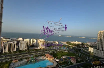 Apartment - 2 Bedrooms - 3 Bathrooms for rent in Viva West - Viva Bahriyah - The Pearl Island - Doha