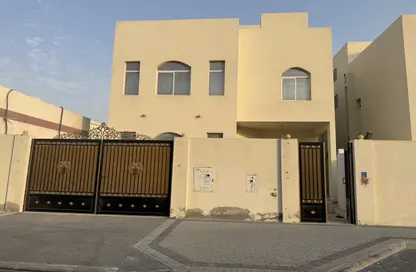Villa - 7+ Bedrooms - 7+ Bathrooms for rent in Umm Salal Mahammad - Umm Salal Mohammed - Doha