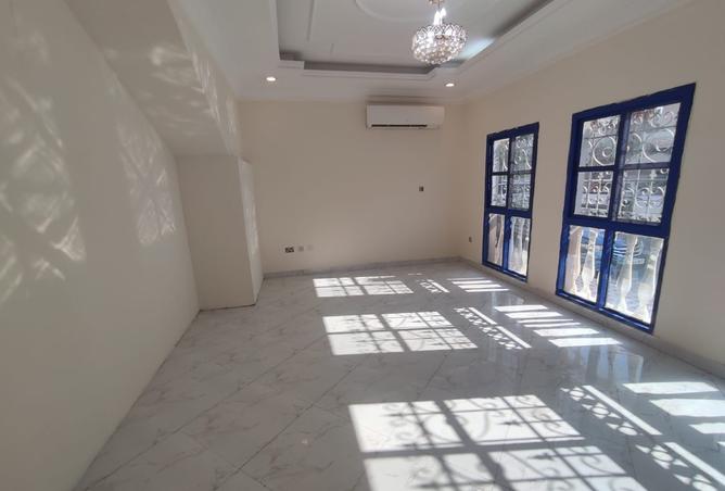 988957 - صورة العقار 2