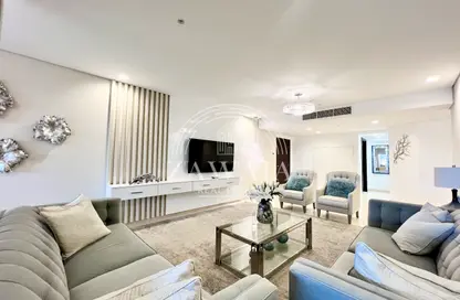 Apartment - 3 Bedrooms - 4 Bathrooms for rent in Viva Central - Viva Bahriyah - The Pearl Island - Doha