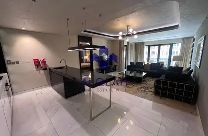 Apartment - 1 Bedroom - 2 Bathrooms for rent in West Porto Drive - Porto Arabia - The Pearl Island - Doha