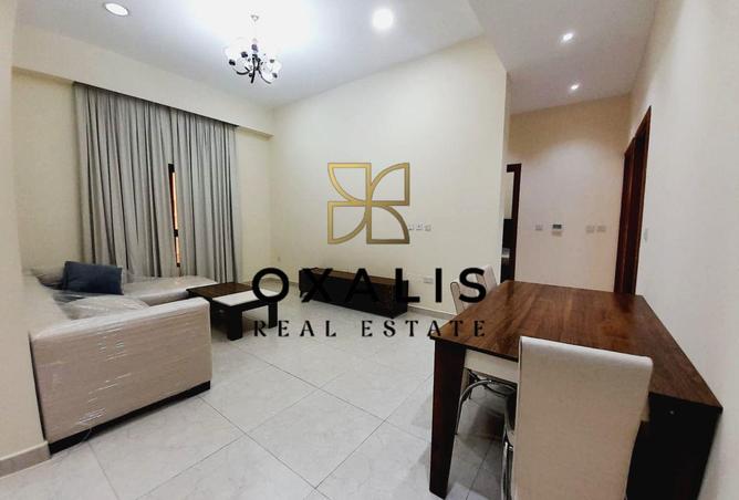 973954 - Property Image 3