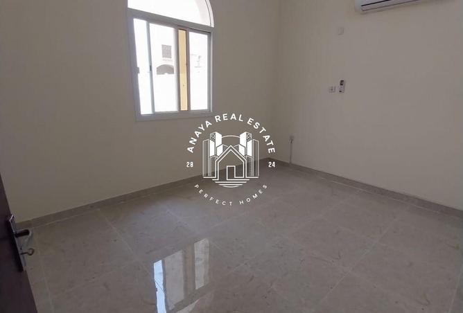 957128 - Property Main Image