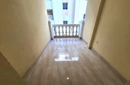 Apartment - 2 Bedrooms - 1 Bathroom for rent in Al Mansoura - Al Mansoura - Doha