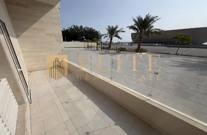 Apartment - 1 Bedroom - 2 Bathrooms for rent in Boulevard View - Yasmeen City - Lusail