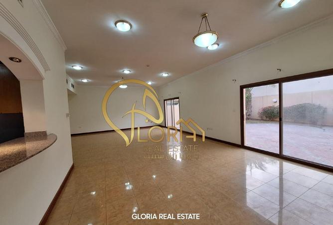 927463 - Property Image 3
