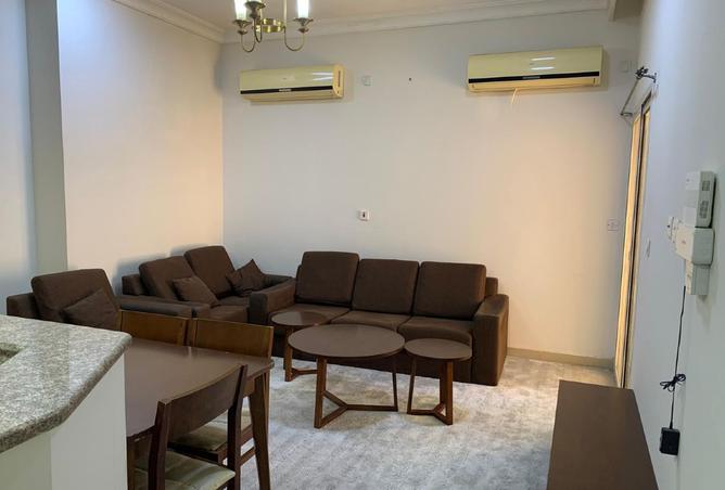 957870 - Property Image 2