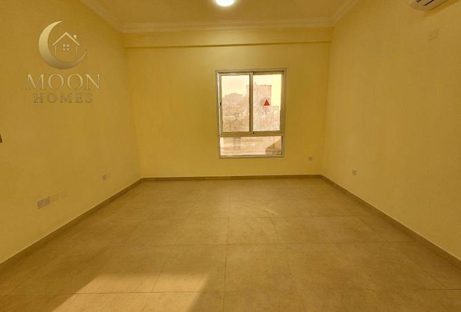 999395 - Property Image 2