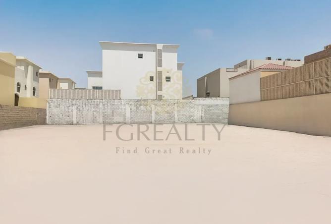 943704 - Property Image 2