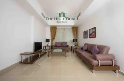 Apartment - 1 Bedroom - 1 Bathroom for rent in Musheireb Tower - Musheireb - Musheireb - Doha