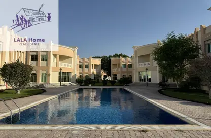 مجمع سكني - 4 غرف نوم - 6 حمامات للايجار في البوابة الشمالية - بحيرة وست لاجون - الدوحة