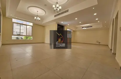 Compound - 5 Bedrooms - 6 Bathrooms for rent in Souk Al gharaffa - Al Gharrafa - Doha