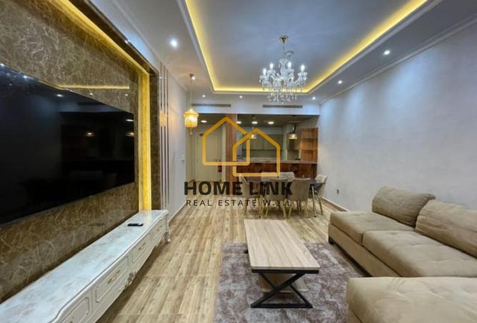 922238 - Property Image 2