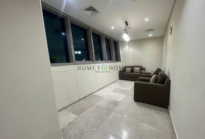 986248 - Property Image 3