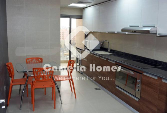 987373 - Property Image 3