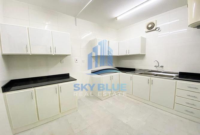 724407 - Property Image 3