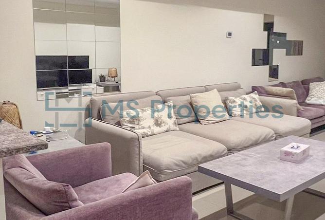 937123 - Property Image 2