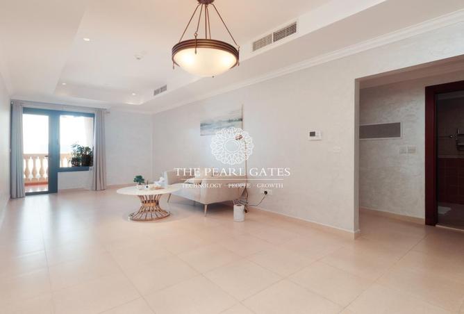 963329 - Property Image 2