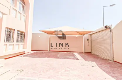 فيلا - 5 غرف نوم - 4 حمامات للايجار في مدينة خليفة شمال - مدينة خليفة - الدوحة