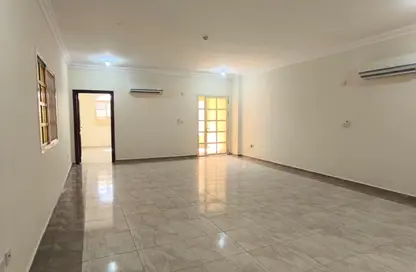 Apartment - 1 Bedroom - 2 Bathrooms for rent in Al Wakra - Al Wakra - Al Wakrah - Al Wakra