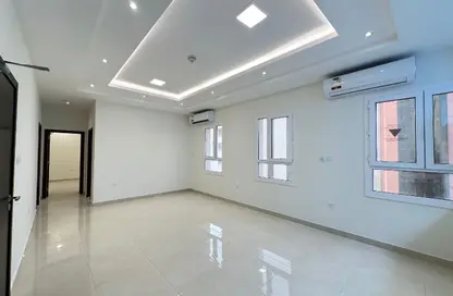 Apartment - 2 Bedrooms - 2 Bathrooms for rent in Al Mansoura - Al Mansoura - Doha