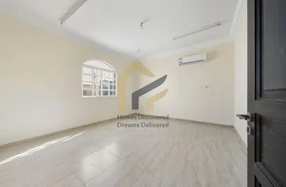 Villa - 5 Bedrooms - 4 Bathrooms for rent in Ain Khaled Villas - Ain Khaled - Doha Villa - 5 Bedrooms - 4 Bathrooms for rent in Ain Khaled Villas - Ain Khaled - Doha