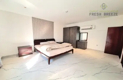 Room / Bedroom image for: Apartment - 2 Bedrooms - 2 Bathrooms for rent in Al Mansoura - Doha, Image 1