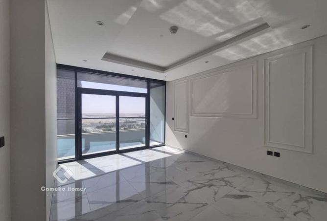 942123 - Property Image 3