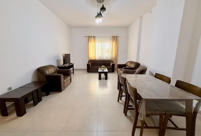 985848 - Property Main Image