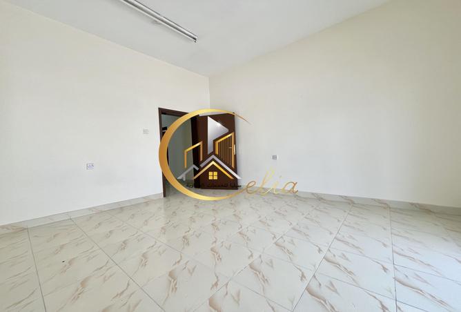 931984 - Property Image 3