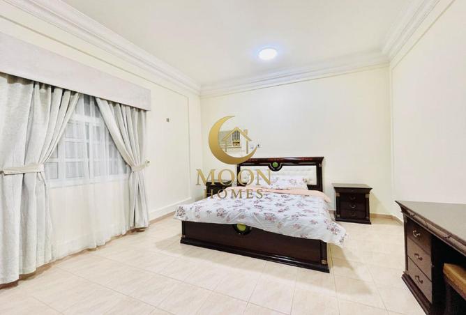 973100 - Property Image 2