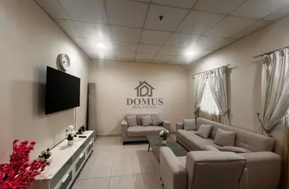 Apartment - 2 Bedrooms - 2 Bathrooms for rent in Al Zubair Bakkar Street - Al Sadd - Doha