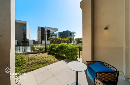 شقة - غرفة نوم - 2 حمامات للايجار في البلاج الجنوبي - البلاج - جزيرة اللؤلؤة - الدوحة