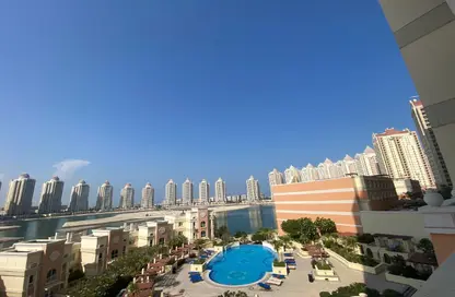 Apartment - 2 Bedrooms - 3 Bathrooms for sale in Tower 29 - Viva Bahriyah - The Pearl Island - Doha