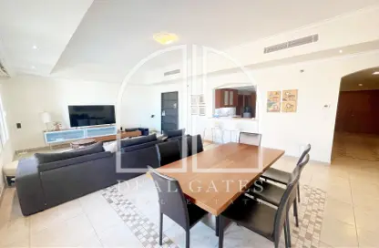 Living / Dining Room image for: Apartment - 3 Bedrooms - 5 Bathrooms for rent in West Porto Drive - Porto Arabia - The Pearl Island - Doha, Image 1