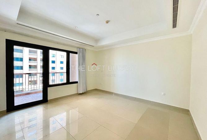 934239 - Property Image 2