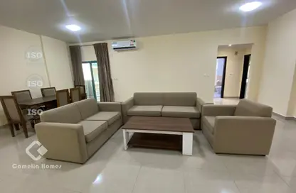 شقة - 2 غرف نوم - 2 حمامات للايجار في شارع سالاجا - دوحة الجديد - الدوحة