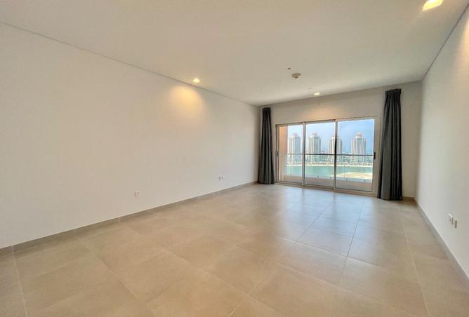 929035 - Property Image 3