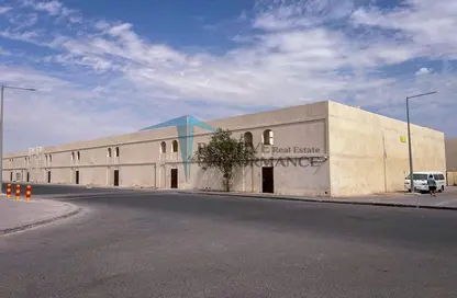 Labor Camp - Studio - 1 Bathroom for rent in Industrial Area 5 - Industrial Area - Industrial Area - Doha