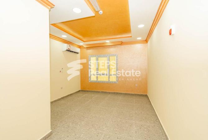 950604 - Property Image 2